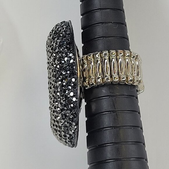 SILVER Grey Fashion Ring Oval Large Rhinestone Sparkly Bling Stretch Band Ring - Picture 10 of 12